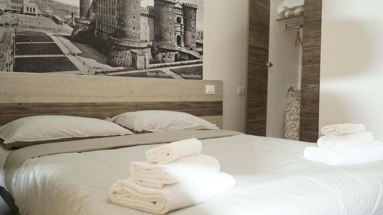 Donna Vicenza Bed & Breakfast Νάπολη Εξωτερικό φωτογραφία