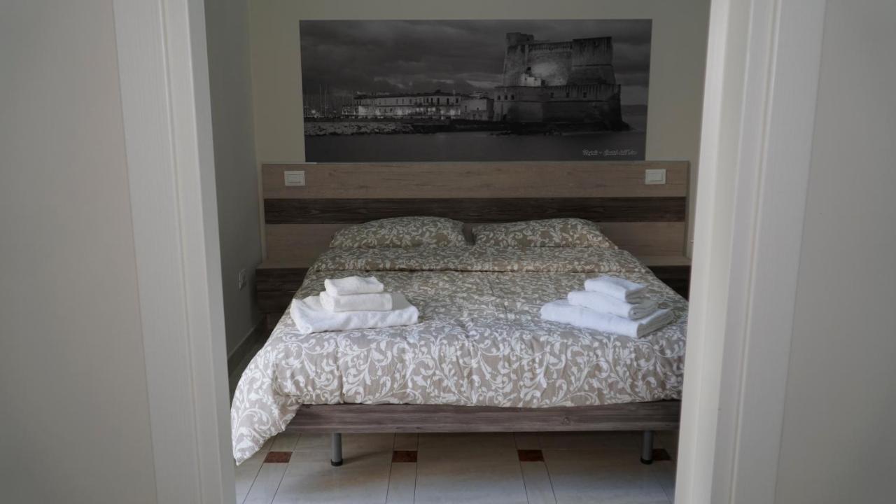 Donna Vicenza Bed & Breakfast Νάπολη Εξωτερικό φωτογραφία