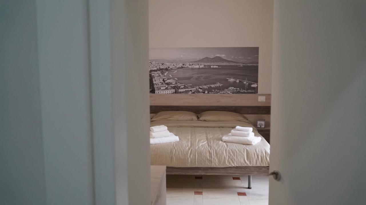 Donna Vicenza Bed & Breakfast Νάπολη Εξωτερικό φωτογραφία